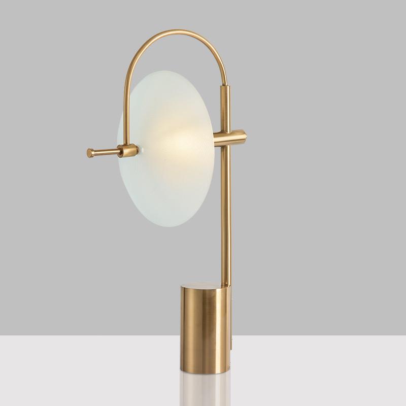 Настольная лампа DOIU