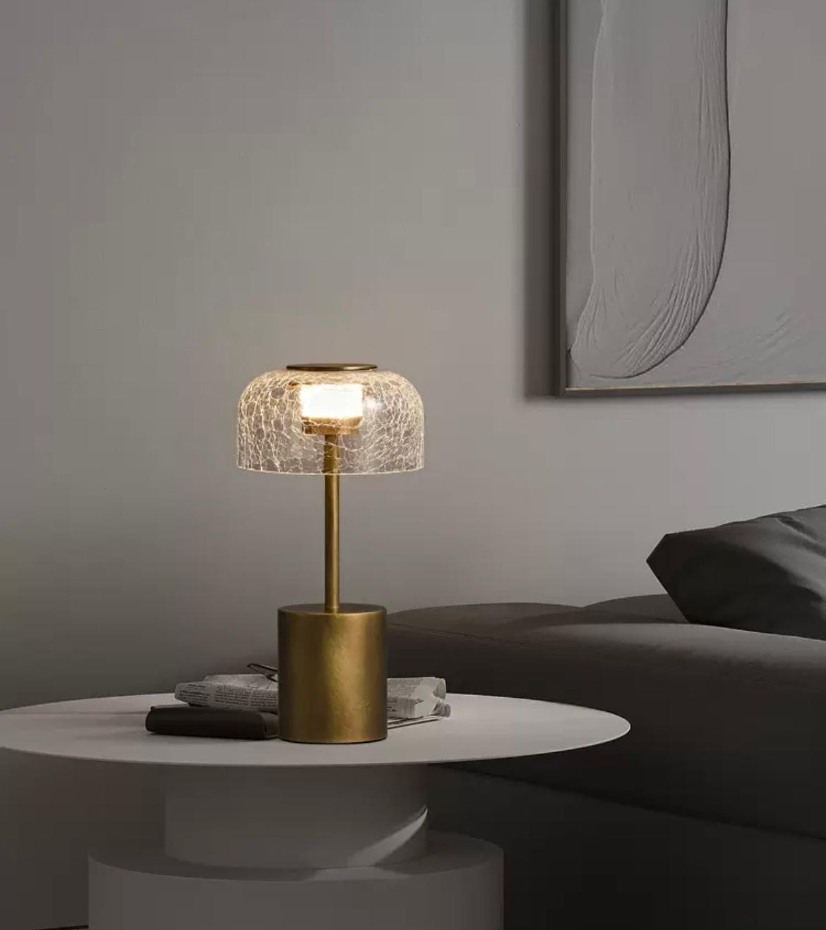 Настольная лампа CRISPIN 