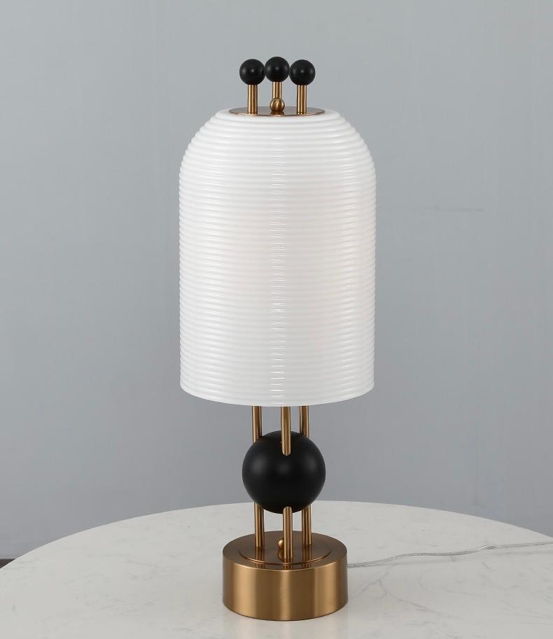 Настольная лампа CHARLOTT 