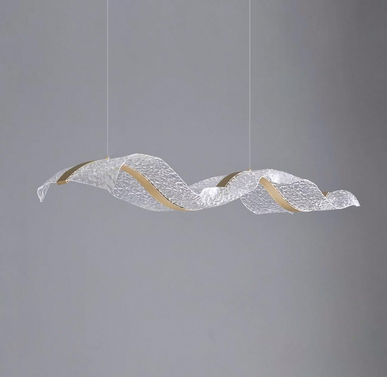 Реечная люстра LARSERIC