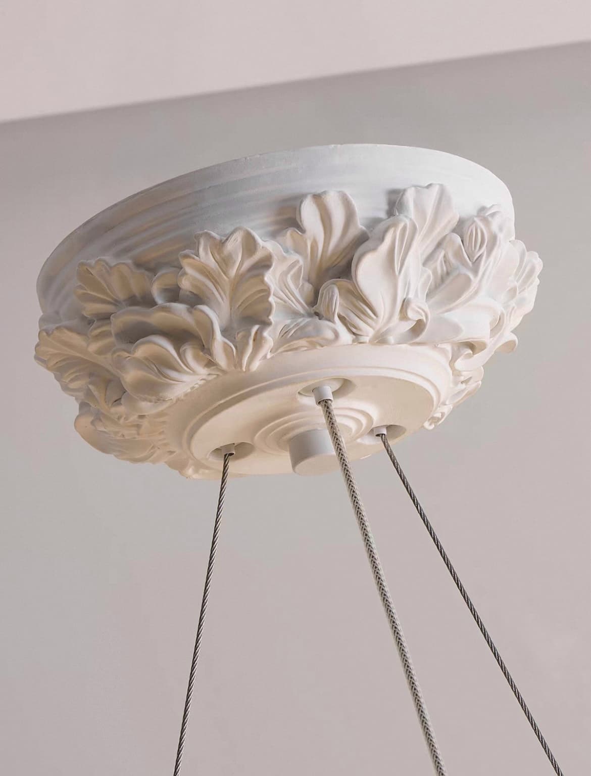 Кольцевые люстры и светильники ERENGILS