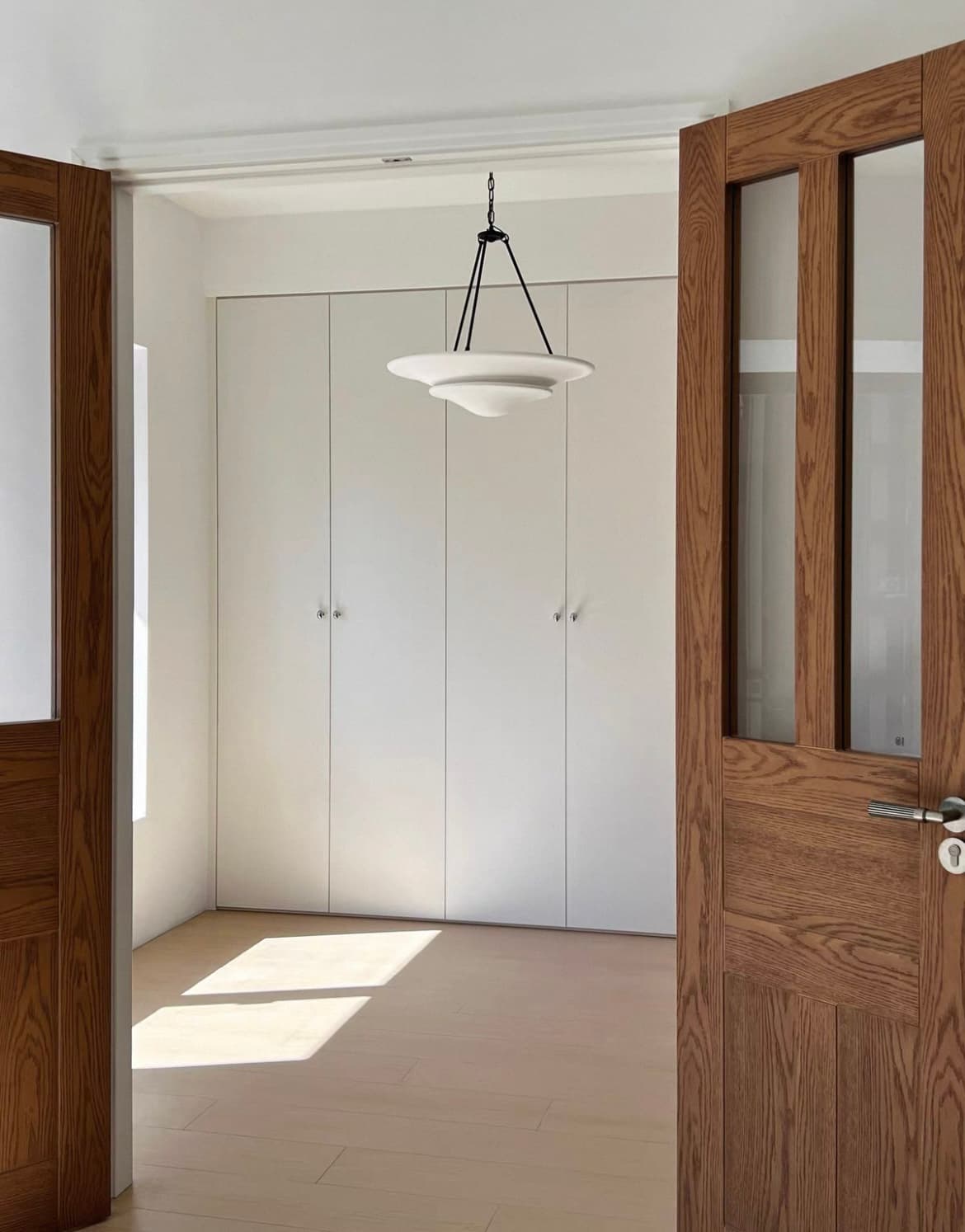 Люстра HALFDAN