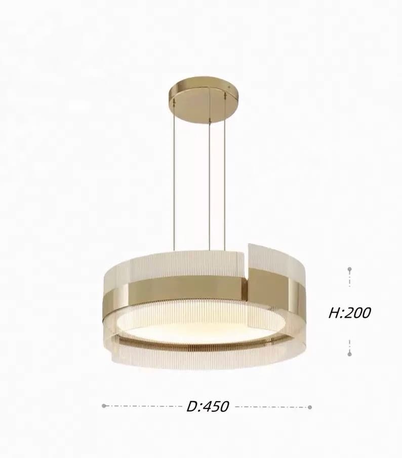Размер S - 45 x 20 см. Латунь