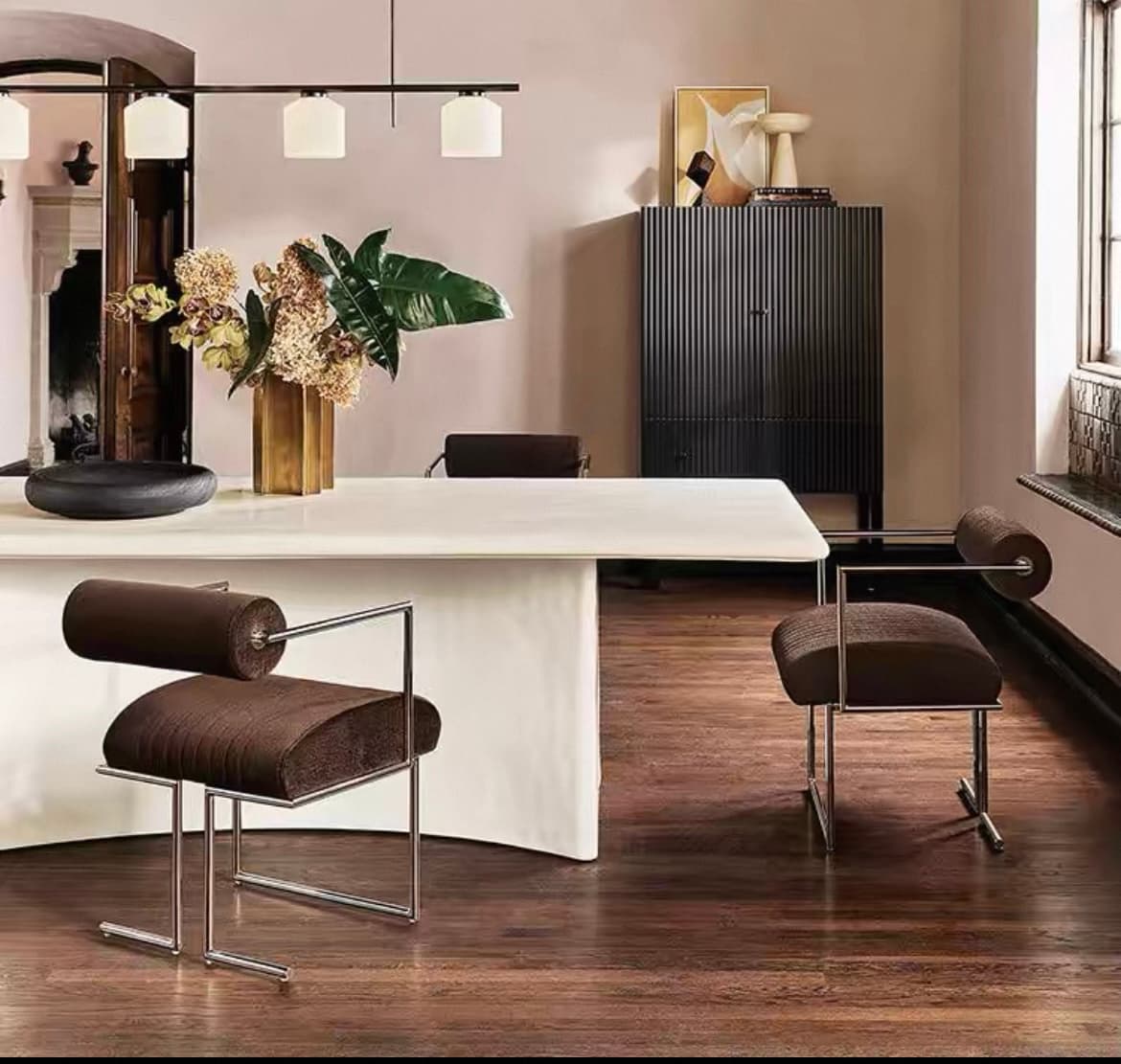 Интерьерный стул BARBER DARK BROWN PERFORMANCE FABRIC DINING CHAIR